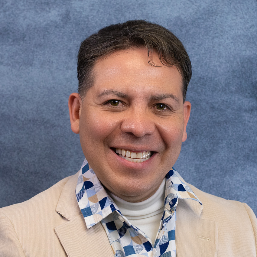 Gino Veliz