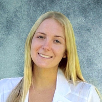 Headshot of Samantha Mull