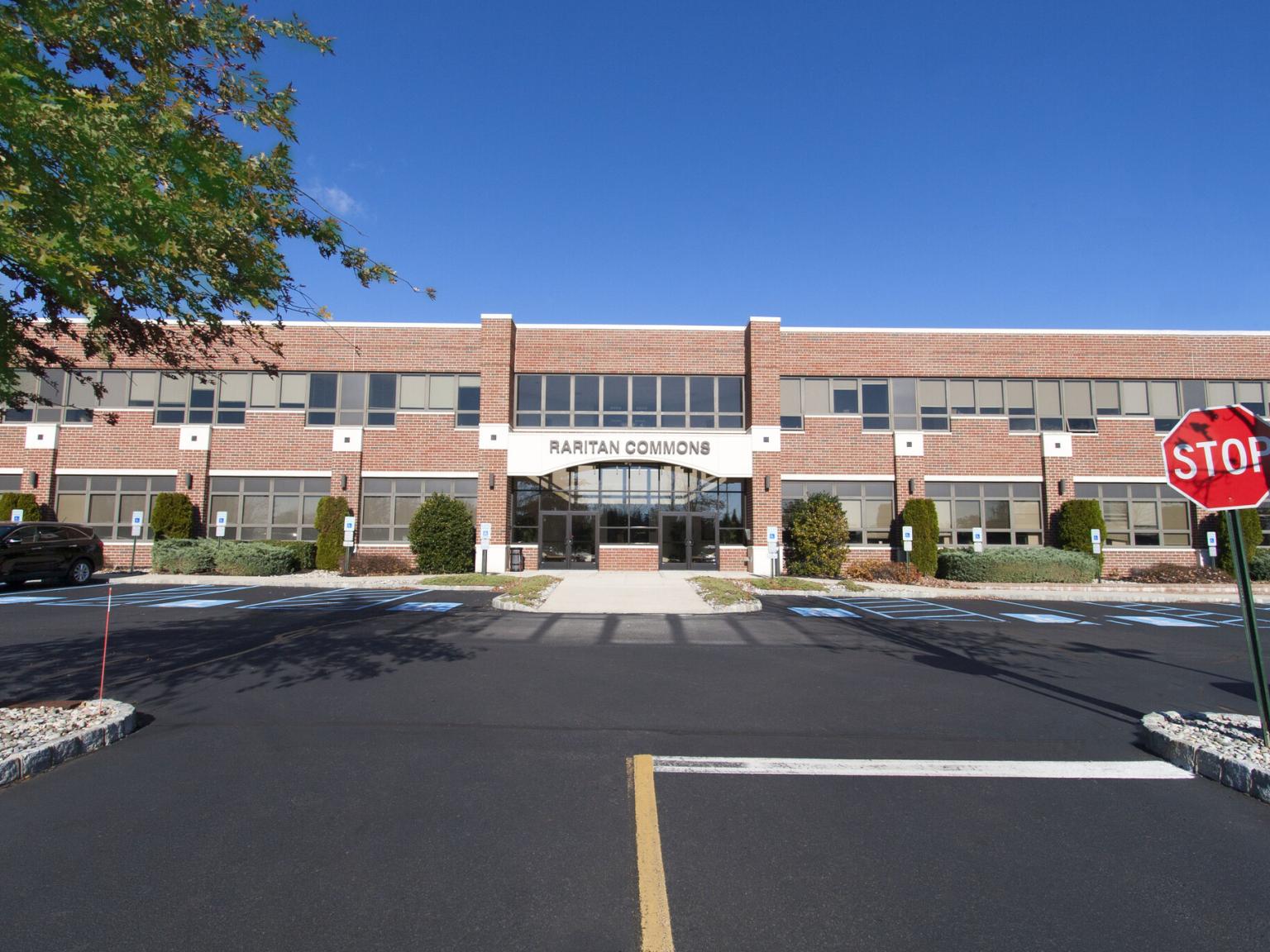 Photo of the Hunterdon Medical Associates at Flemington building