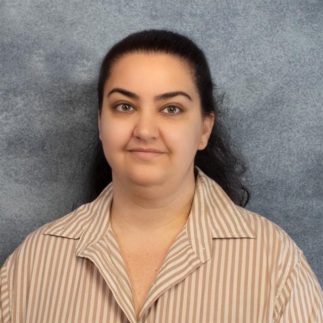 Headshot of Jennifer Tagliarino