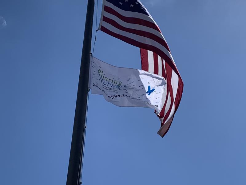 Donate life flag