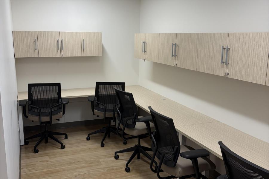 Group Office Space in Hunterdon Regional Cancer Center