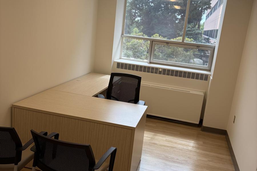 Physician office in Hunterdon Regional Cancer Center