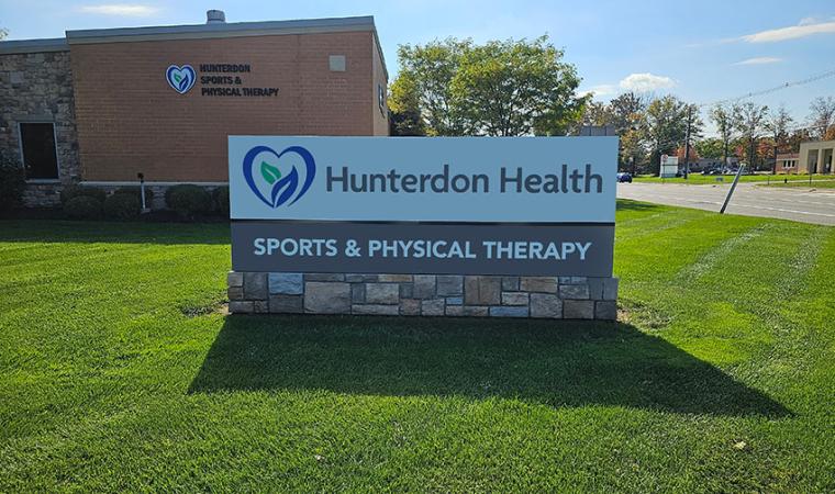 Sports Therapy and PT Building  with. new logo